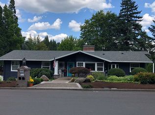 2710 SW Scenic Dr, Portland, OR 97225