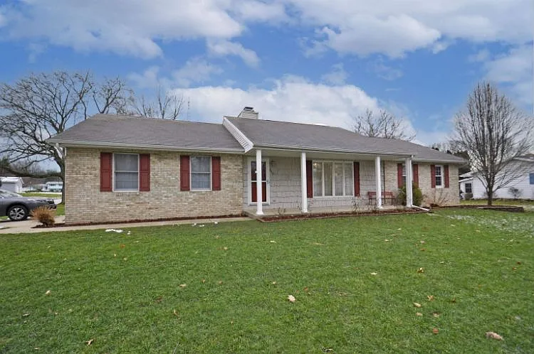 846 Greenmount Ct photo 1