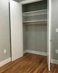 Rented by Weissman Realty