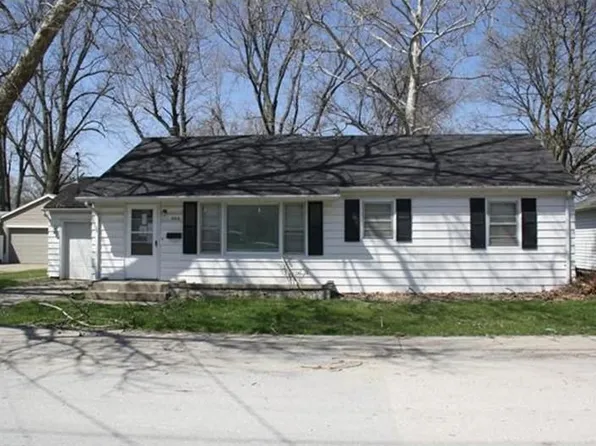 604 E Cherry St, Watseka, IL 60970