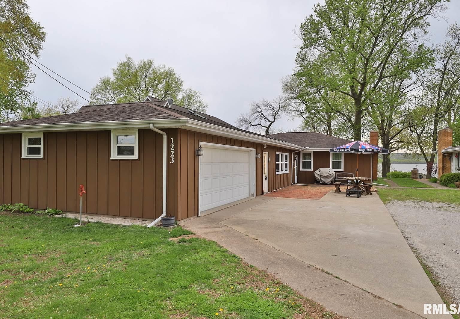 1223 Sunset Dr, East Peoria, IL 61611 Zillow