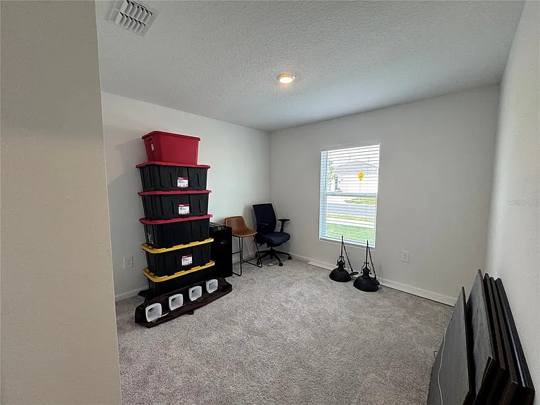 2405 Bluestone Rd — Photo 12