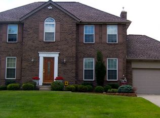 8261 Fawn Lake Ct, Cincinnati, OH 45247