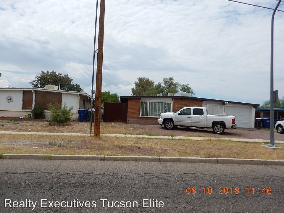 2nd image of 7052 E Stella Rd