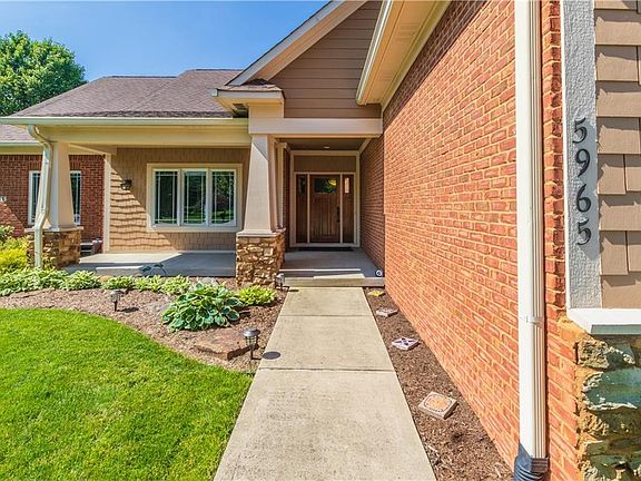 2nd image of 5965 Hickory Woods Dr