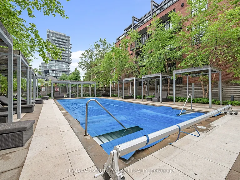 360 McLeod St #717 — Photo 33