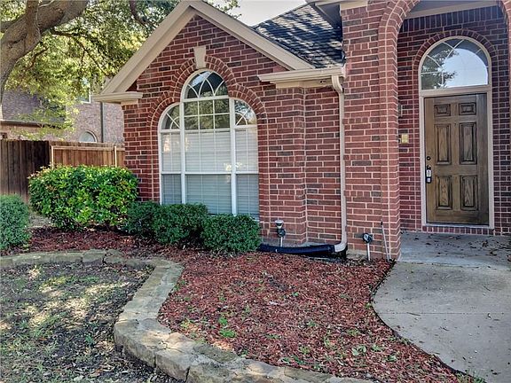 2nd image of 131 Tupelo Dr