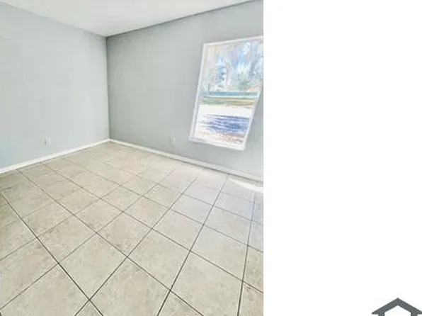 14642 10th St, Dade City, FL 33523
