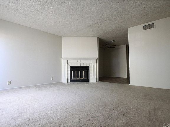 3rd image of 431 W Avenue J5 Unit 10