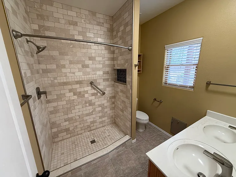 1409 Wilkes Way SE — Photo 11