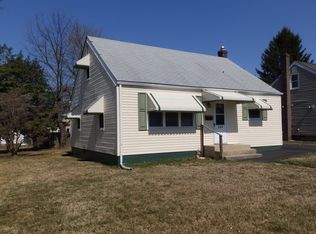 325 Olga Rd, Wilmington, DE 19805