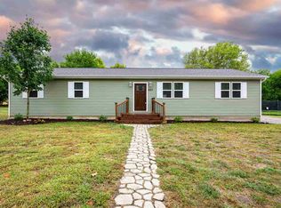 507 N Franklin St, Mentone, IN