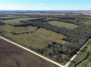 55 E 400th Rd, Overbrook, KS 66524