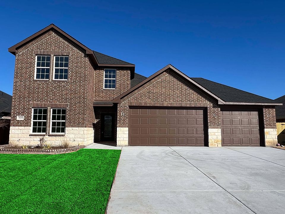 1st image of 145 Brent Ln
