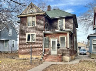 304 W College St, Albert Lea, MN 56007