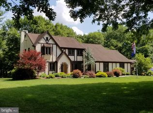 1528 Stapler Dr, Yardley, PA 19067