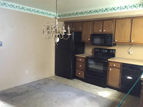 330 E Center St, Mahanoy City, PA 17948