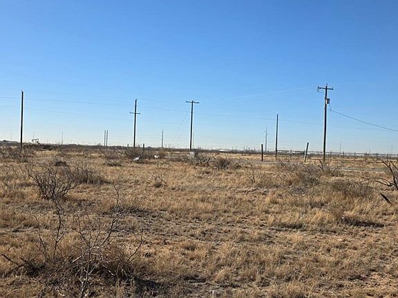 3rd image of Crockett St