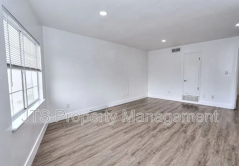 10524 Croetto Way #3 — Photo 17