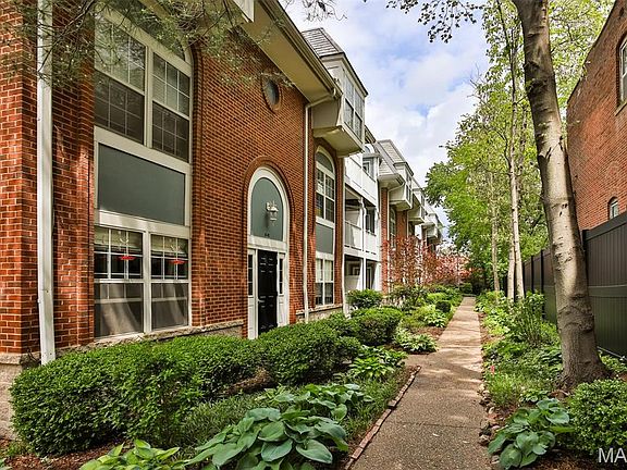 4th image of 4225 W Pine Blvd APT 18