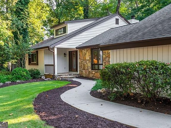 5th image of 3222 Turtle Lake Dr SE