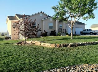 1165 W Meadowmoor Dr, Pueblo West, CO 81007