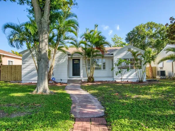 644 39th Ave NE, Saint Petersburg, FL 33703