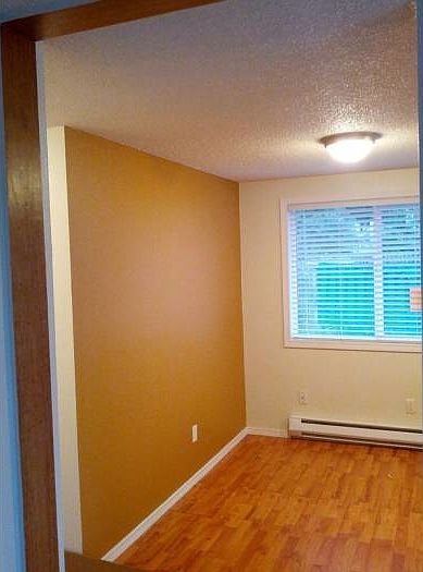 2nd image of 342 Hill Ct Unit A
