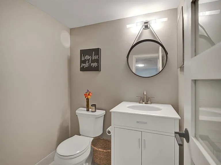 1301 River Reach Dr #201 — Photo 12