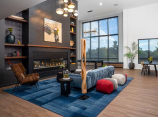 Alexan Gateway, Kent, WA 98032