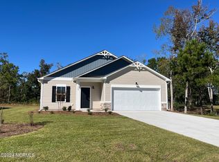 1824 Star Cross Dr SW, Shallotte, NC 28470