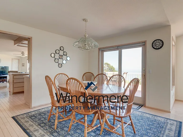 508 Grandview Dr — Photo 7