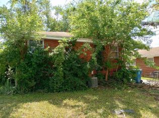 3200 Sangamon St, Steger, IL 60475