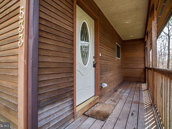 4th image of 533 Pardee Blvd
