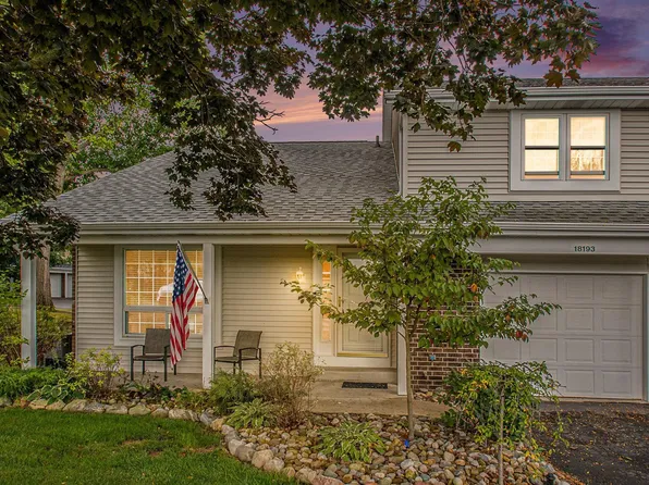 18193 Windmill Ct, South Bend, IN 46637