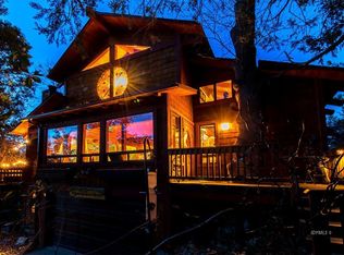 52780 Middle Ridge Dr, Idyllwild, CA 92549