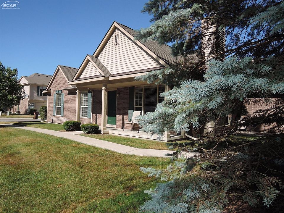 1st image of 4055 Stonebridge Dr #1