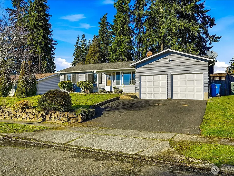 5219 172nd St SW