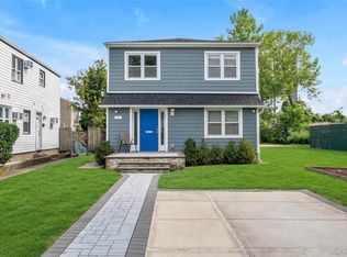 647 Jarvis Ave, Far Rockaway, NY 11691
