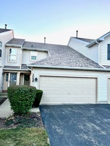 1049 Horizon Rdg, Lake In The Hills, IL, 60156