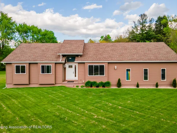 1346 N Dye Rd, Flint, MI 48532