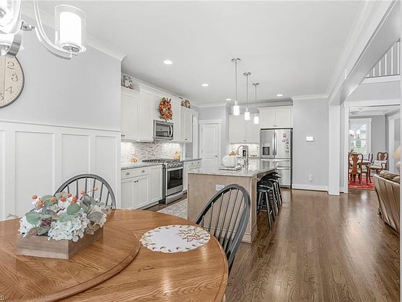 5th image of 108 Arrendal Ct
