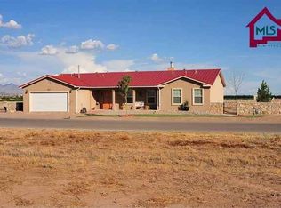 395 Leghorn Loop, Las Cruces, NM 88007