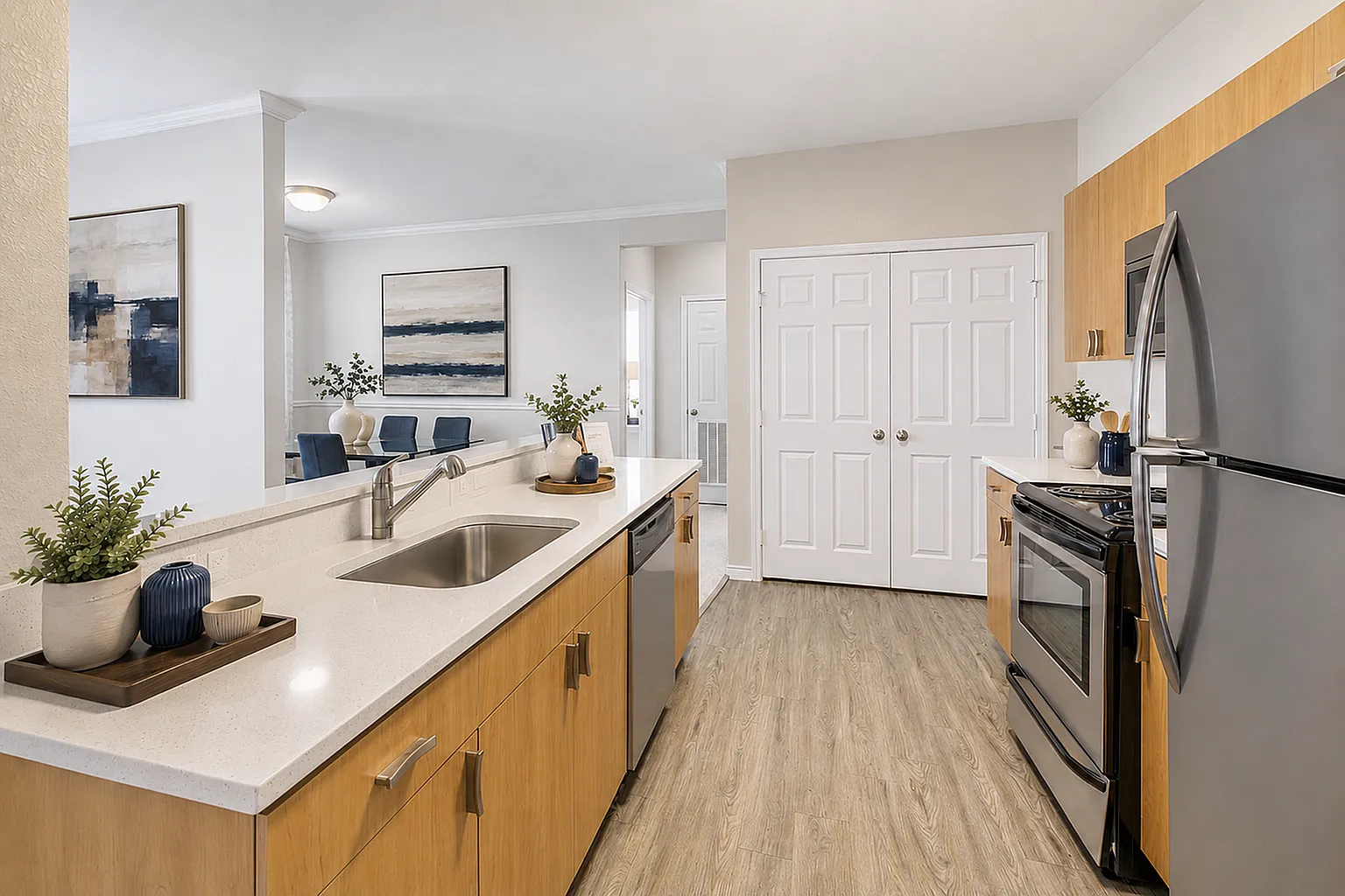 New Longview — Photo 3