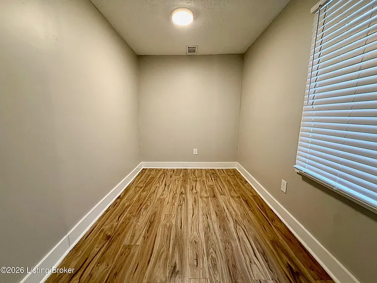 2221 W Madison St — Photo 6