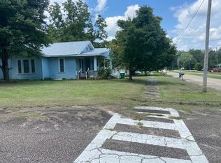 839 S 4th St, Florala, AL 36442