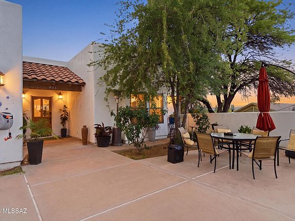2nd image of 221 Paseo Tamex