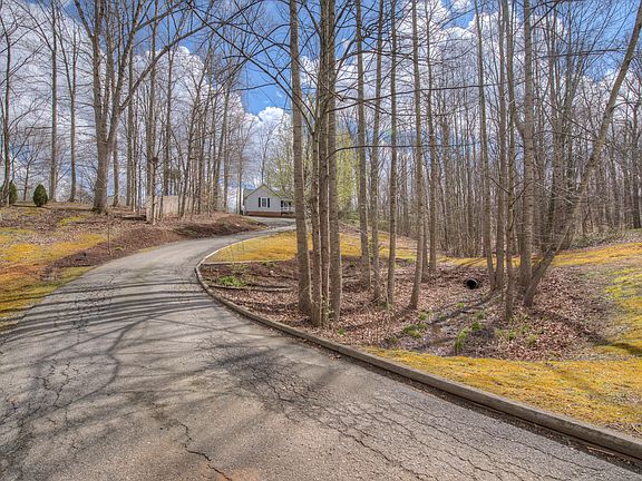 4th image of 10205 Gayle Ct