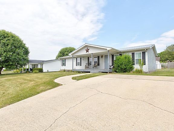 5th image of 121 Derby Dr