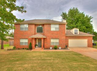 416 S Harrison Ave, Blanchard, OK 73010